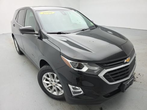 Certified 2020 Chevrolet Equinox LT w/ Driver Convenience Package FWD image 3