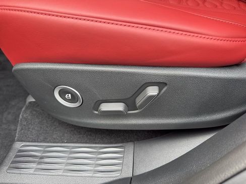 New 2026 Genesis GV80 3.5T e-SC image 43