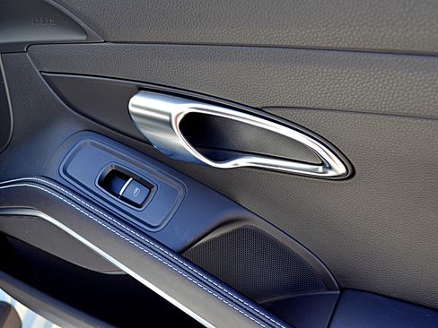 Used 2024 Porsche 718 Boxster image 67