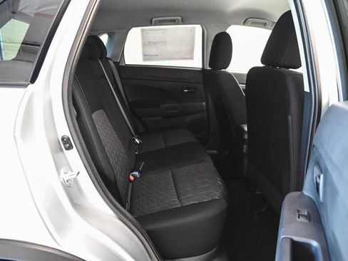 Used 2025 Mitsubishi Outlander Sport LE image 28