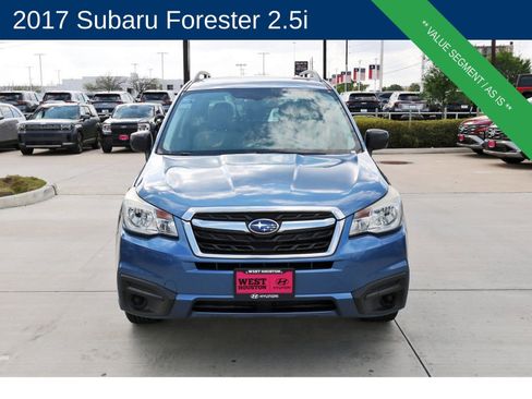 Used 2017 Subaru Forester 2.5i w/ Alloy Wheel Package image 2