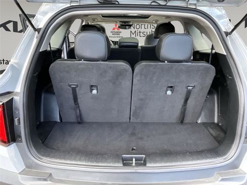 Used 2023 Kia Sorento S w/ Panoramic Sunroof Package AWD/4WD image 11