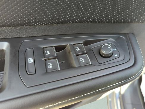 New 2026 Volkswagen Atlas SE image 33