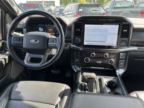 Used 2022 Ford F150 Lariat w/ Equipment Group 502A High AWD/4WD image 14
