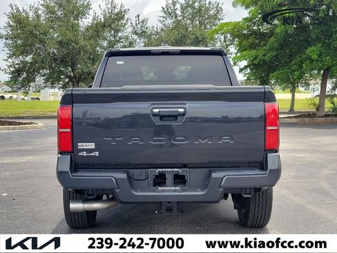 Used 2024 Toyota Tacoma SR5 AWD/4WD image 5