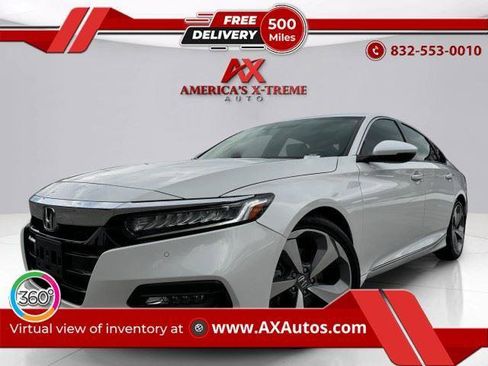 Used 2018 Honda Accord Touring image 1