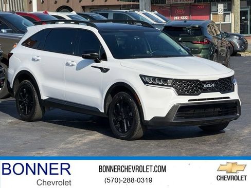 Used 2023 Kia Sorento S w/ Panoramic Sunroof Package AWD/4WD image 1