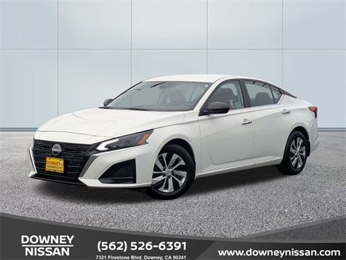 Certified 2025 Nissan Altima 2.5 S image 1