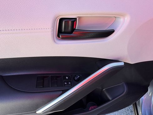 Used 2024 Toyota Corolla Cross L image 37