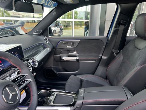 Certified 2024 Mercedes-Benz GLB 250 image 19