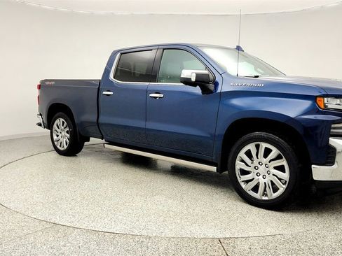 Used 2019 Chevrolet Silverado 1500 LTZ w/ LTZ Premium Package image 3