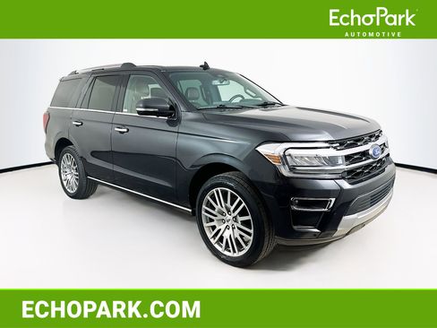 Used 2024 Ford Expedition Limited image 1