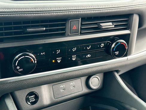 Certified 2025 Nissan Rogue S image 10