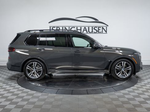 New 2026 BMW X7 xDrive40i w/ M Sport Package image 4