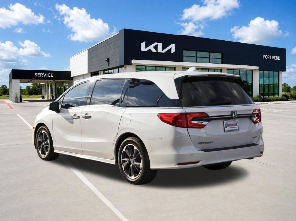 Used 2024 Honda Odyssey Elite image 7