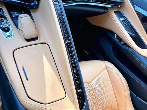 Used 2023 Chevrolet Corvette Z06 w/ Stealth Interior Trim Package image 31