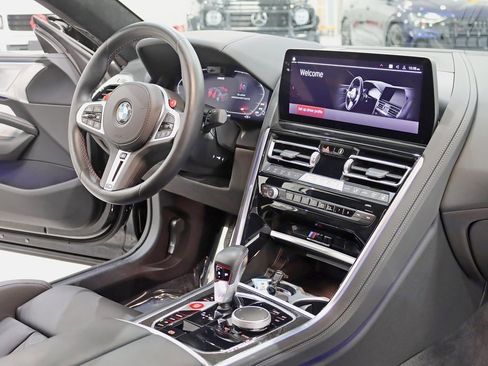 Used 2025 BMW M8 Competition image 40