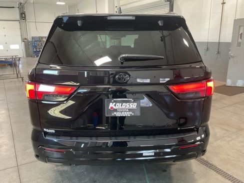 Used 2026 Toyota Sequoia Platinum image 5