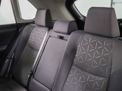 Used 2021 Toyota RAV4 XLE FWD image 24