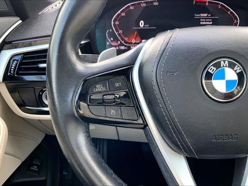 Used 2020 BMW 530i w/ Convenience Package RWD image 24