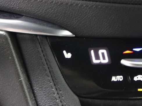 Used 2024 Cadillac XT5 Premium Luxury FWD image 28
