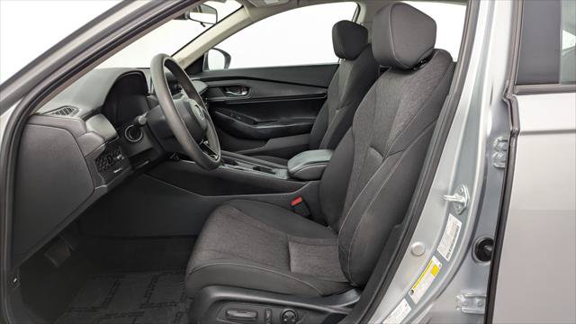 Used 2024 Honda Accord EX image 14