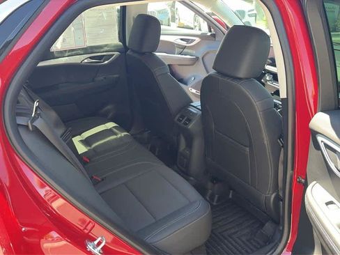 Used 2025 Buick Envision Avenir AWD/4WD image 24