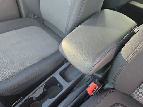 Used 2022 Ford Transit Connect XL image 28