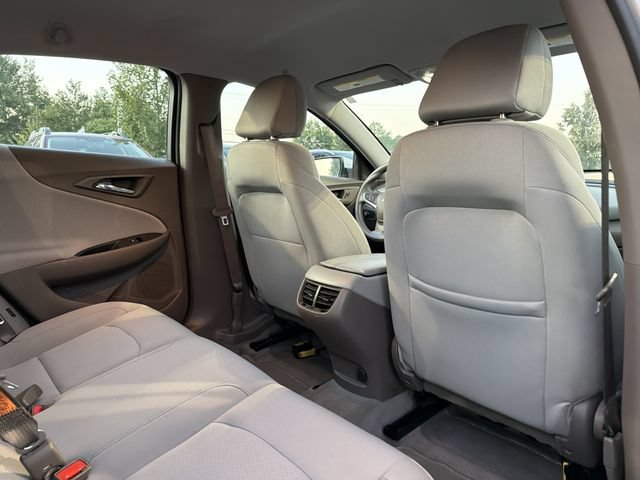 Used 2024 Chevrolet Malibu LT FWD image 13