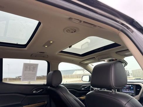 Used 2017 GMC Acadia Denali w/ Technology Package image 23