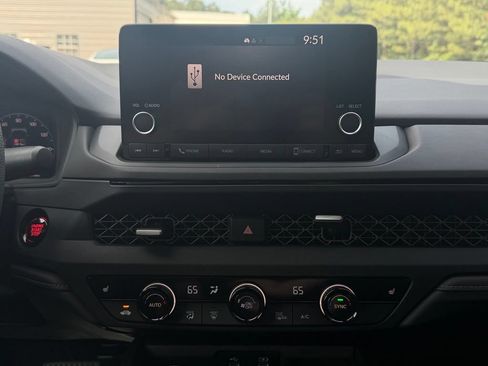 Used 2024 Honda Accord EX image 13