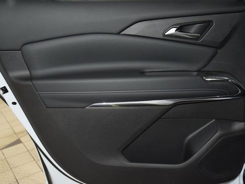 New 2026 Chevrolet Traverse LT w/ Midnight/Sport Edition image 43