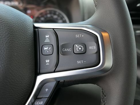 New 2026 RAM 5500 Tradesman w/ Safety Group AWD/4WD image 16