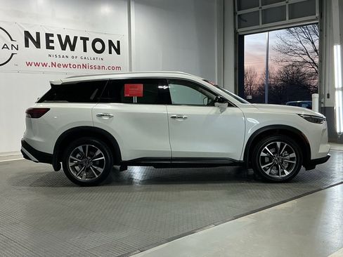 Used 2023 INFINITI QX60 Luxe w/ Cargo Package image 42