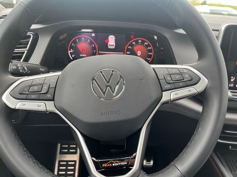 New 2026 Volkswagen Atlas Peak Edition AWD/4WD image 19
