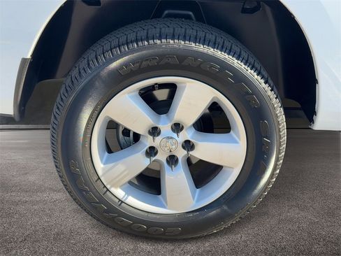 Used 2021 RAM 1500 Tradesman w/ Tradesman SXT Package image 8