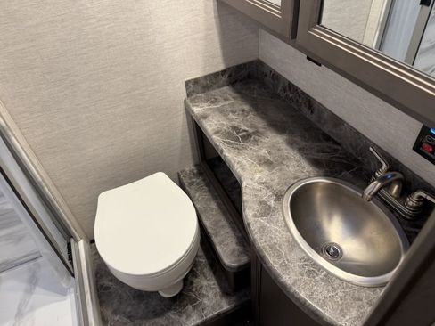 Used 2024 Ford E-450 and Econoline 450 Super Duty w/ Motorhome Prep Package image 59