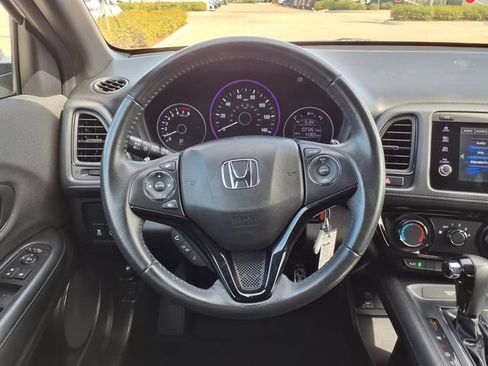 Used 2021 Honda HR-V Sport image 19