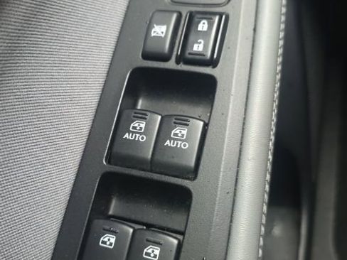 Used 2018 Subaru Outback 2.5i Premium image 21