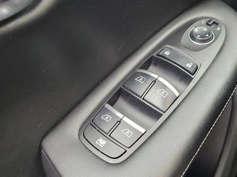 Used 2019 INFINITI QX50 Essential w/ Premium Heat Package AWD/4WD image 27