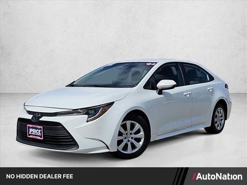 Used 2024 Toyota Corolla LE FWD image 1