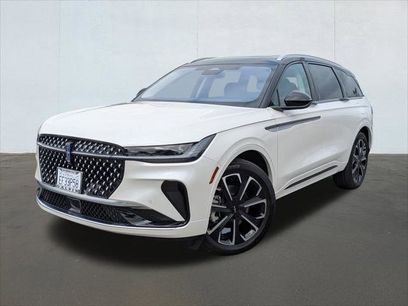 Used 2025 Lincoln Nautilus Reserve