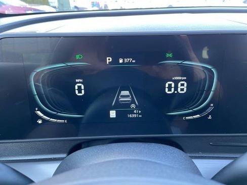 Certified 2023 Kia Sportage EX image 11