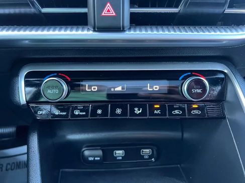 Used 2022 Kia K5 GT-Line image 41