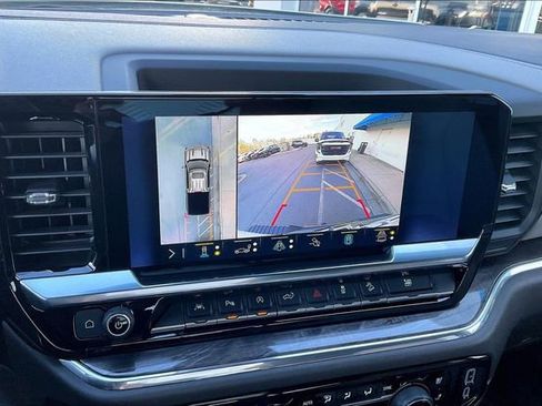 Used 2023 Chevrolet Silverado 1500 LTZ w/ Technology Package image 11