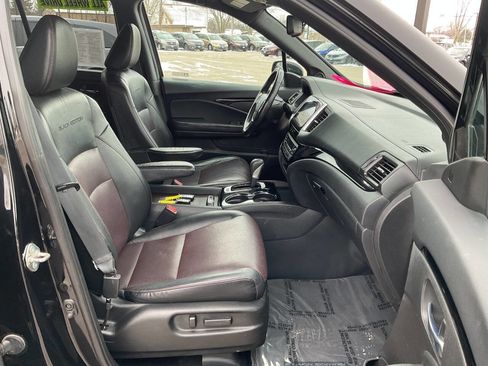 Used 2018 Honda Ridgeline Black Edition image 38