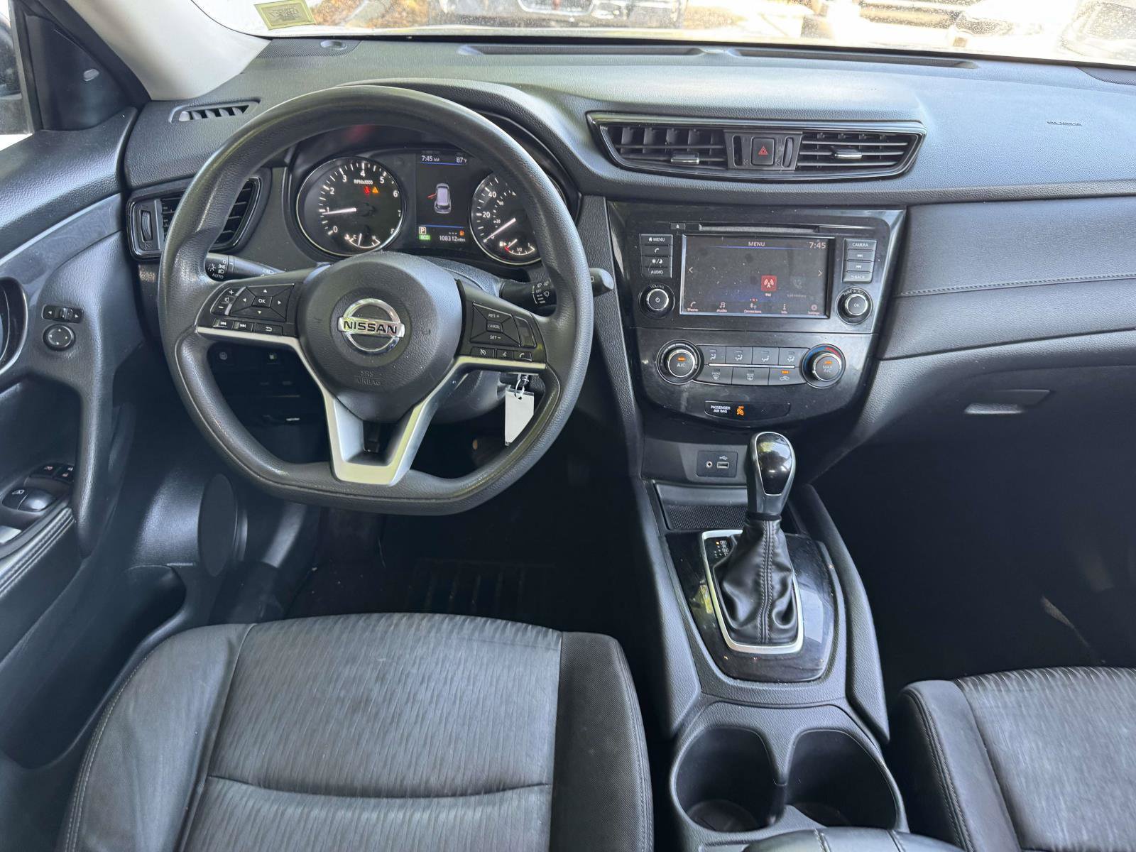 Used 2020 Nissan Rogue S FWD image 9