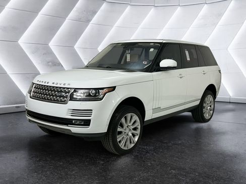 Used 2016 Land Rover Range Rover Supercharged image 3
