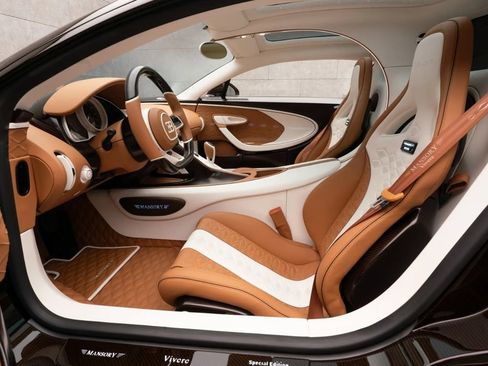 Used 2020 Bugatti Chiron AWD/4WD image 9