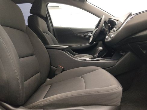Used 2020 Chevrolet Malibu LT FWD image 21